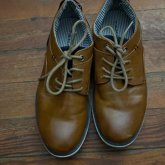 Tahari Other - TAHARI boys shoe